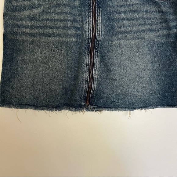 We The Free Blue Denim Front Zip Mini Skirt Size 30 / US 10 - Picture 5 of 9